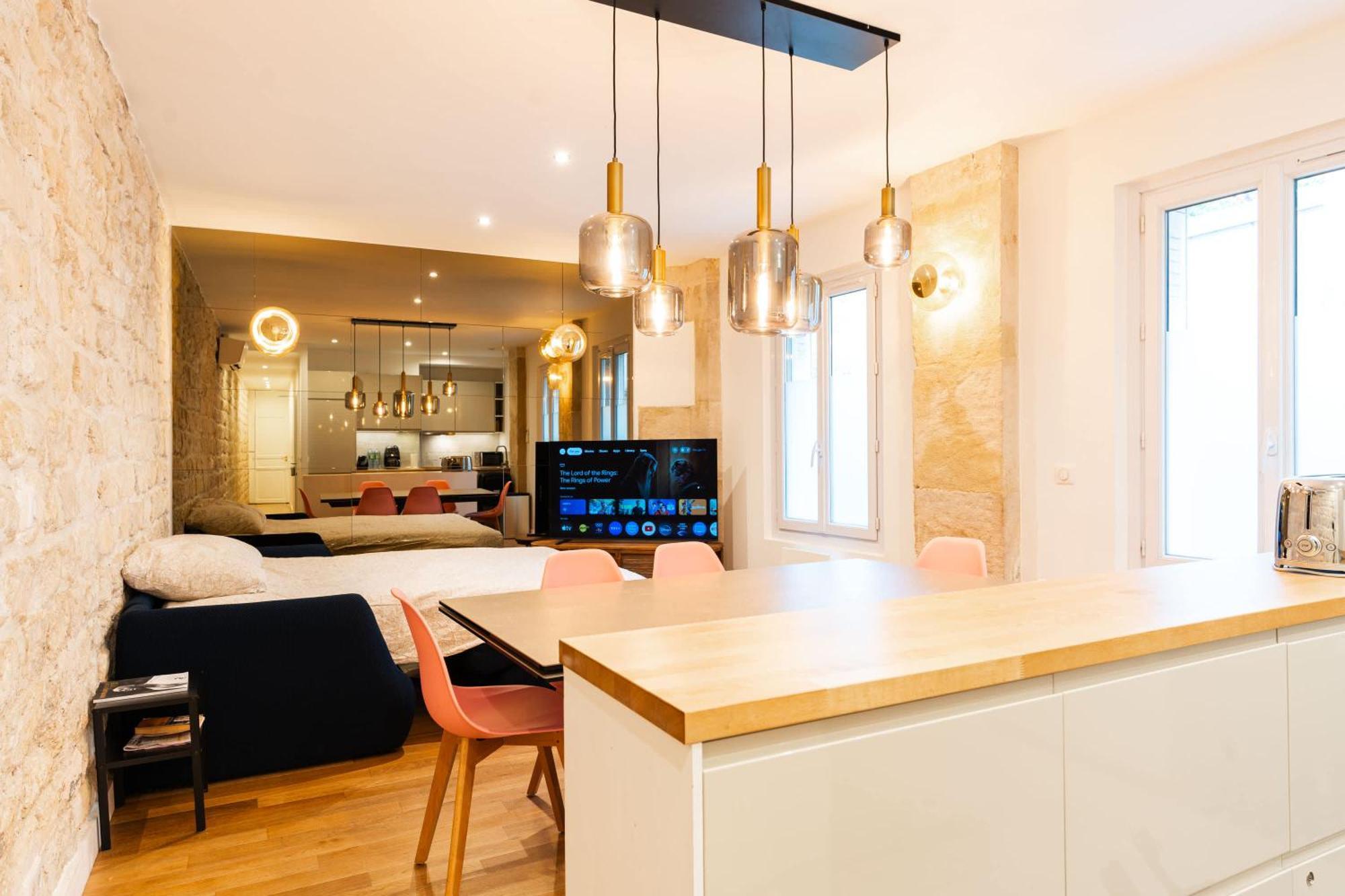 Loft 4 Bedroom Montmartre Pigalle Ac By Lcc Agency Párizs Kültér fotó