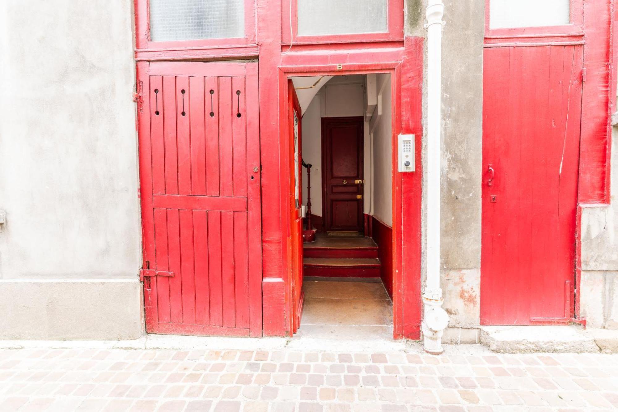 Loft 4 Bedroom Montmartre Pigalle Ac By Lcc Agency Párizs Kültér fotó